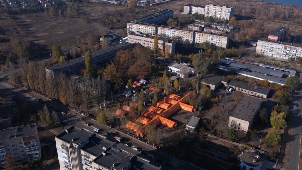 На Херсонщині встановили мобільний госпіталь для хворих на COVID-19