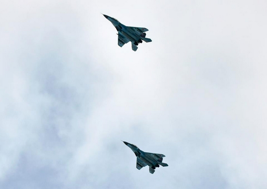 Росія перекинула до окупованого Криму палубні винищувачі