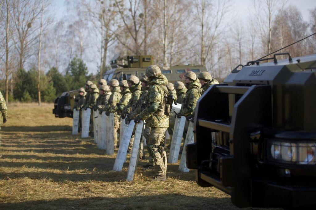 Понад вісім тисяч військових: Україна посилила охорону кордону з Білоруссю