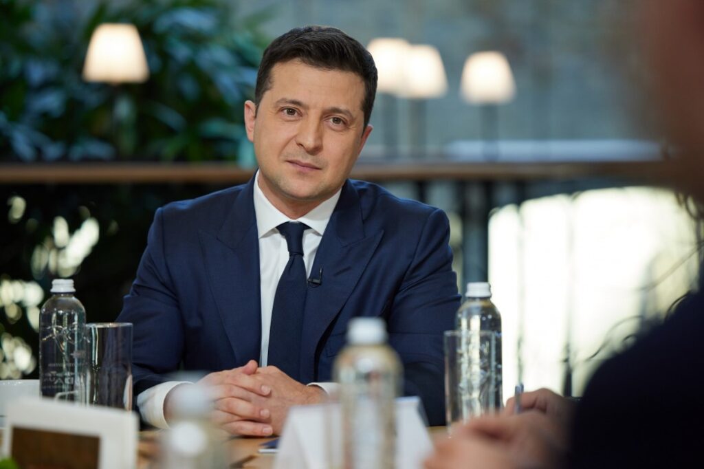 “Слуга народу” Мазурашу: Зеленський не підтримує членство в НАТО і готує грунт для позаблокового статусу