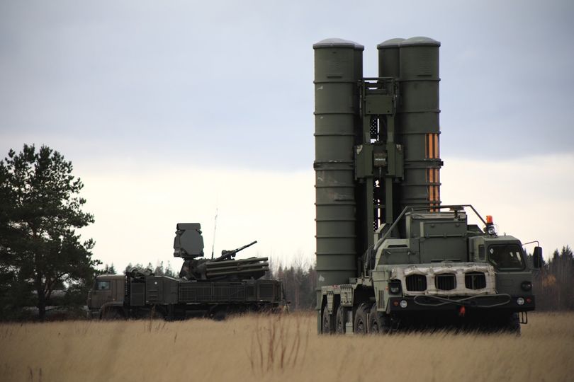 З використанням ракетних комплексів: в окупованому Криму відбулися військові навчання РФ
