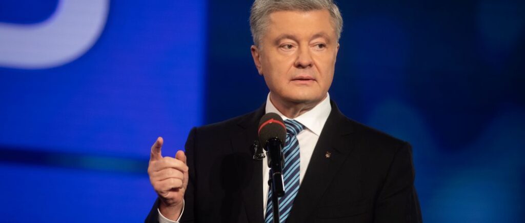 Це ж не “вагнерівці”: Порошенко не виключив, що влада примусово посадить його літак в іншому аеропорту