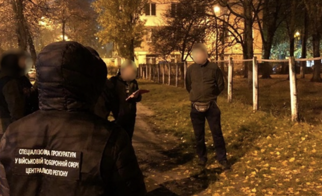 У Києві нацгвардієць займався збутом наркотиків