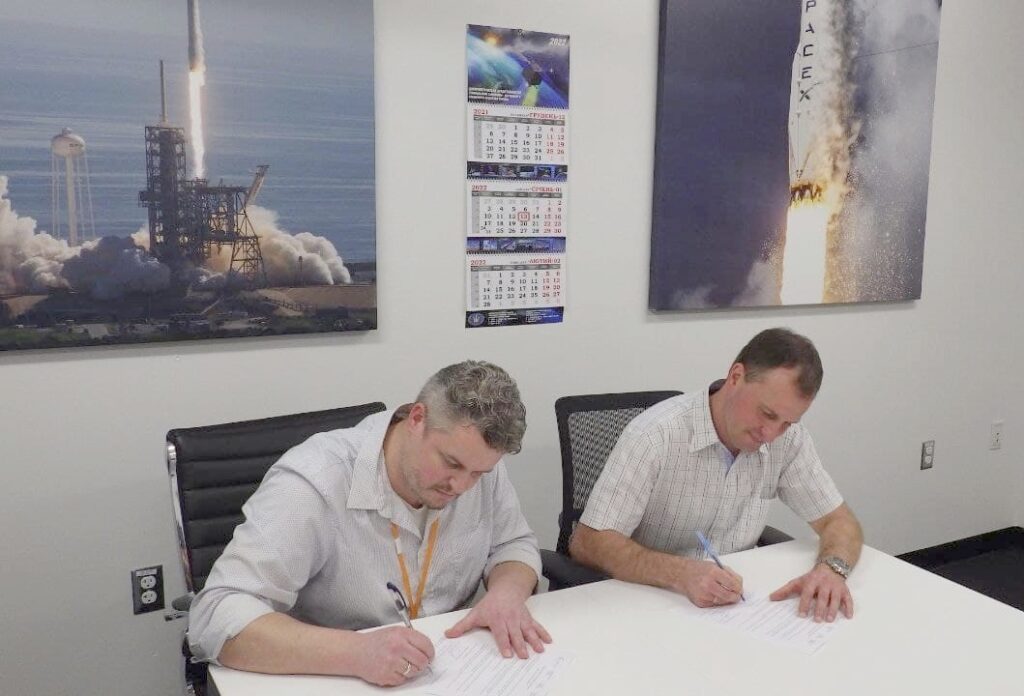 Український супутник “Січ-2-1” інтегрували з ракетою-носієм Falcon 9