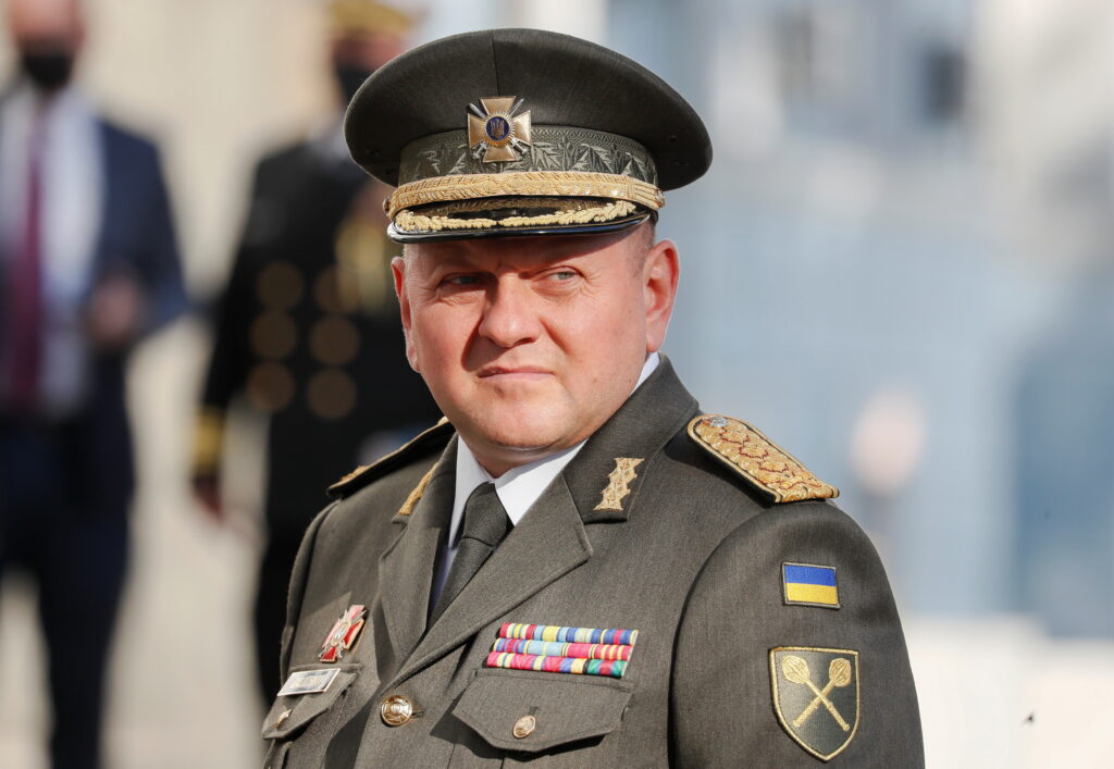 Залужний привітав українців зі святом: ті, хто воює за незалежність, знають, яка вона на смак
