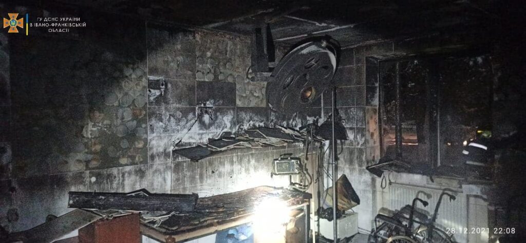 Вибух у реанімації на Івано-Франківщині: у поліції назвали основну версію
