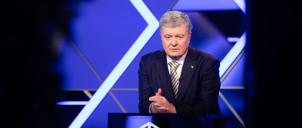 Домовленості на умовах Кремля небезпечні для України і всього вільного світу — Порошенко