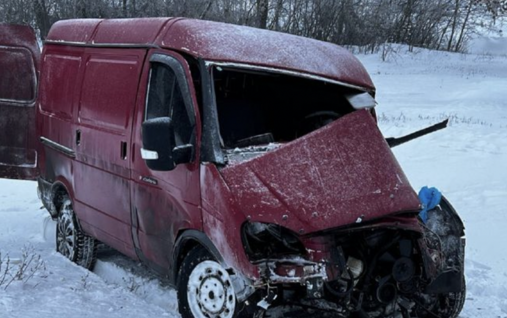 На Харківщині електричка розчавила “Газель”, є загиблий