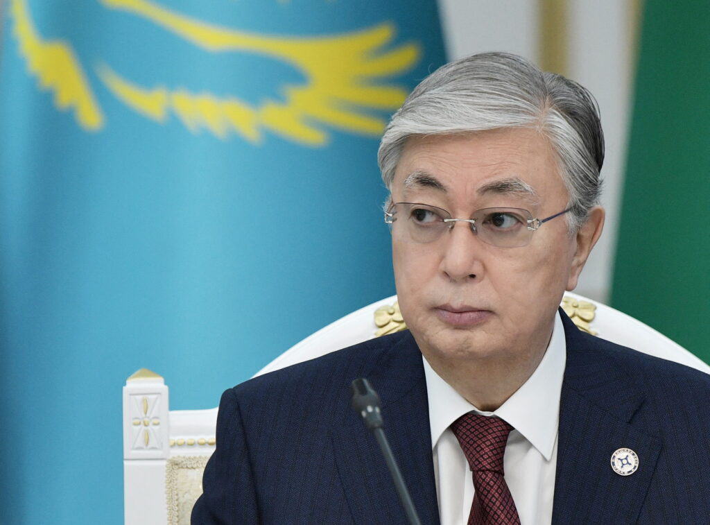 На фоне массовых протестов: главы России, Белоруссии и Казахстана провели телефонные разговоры