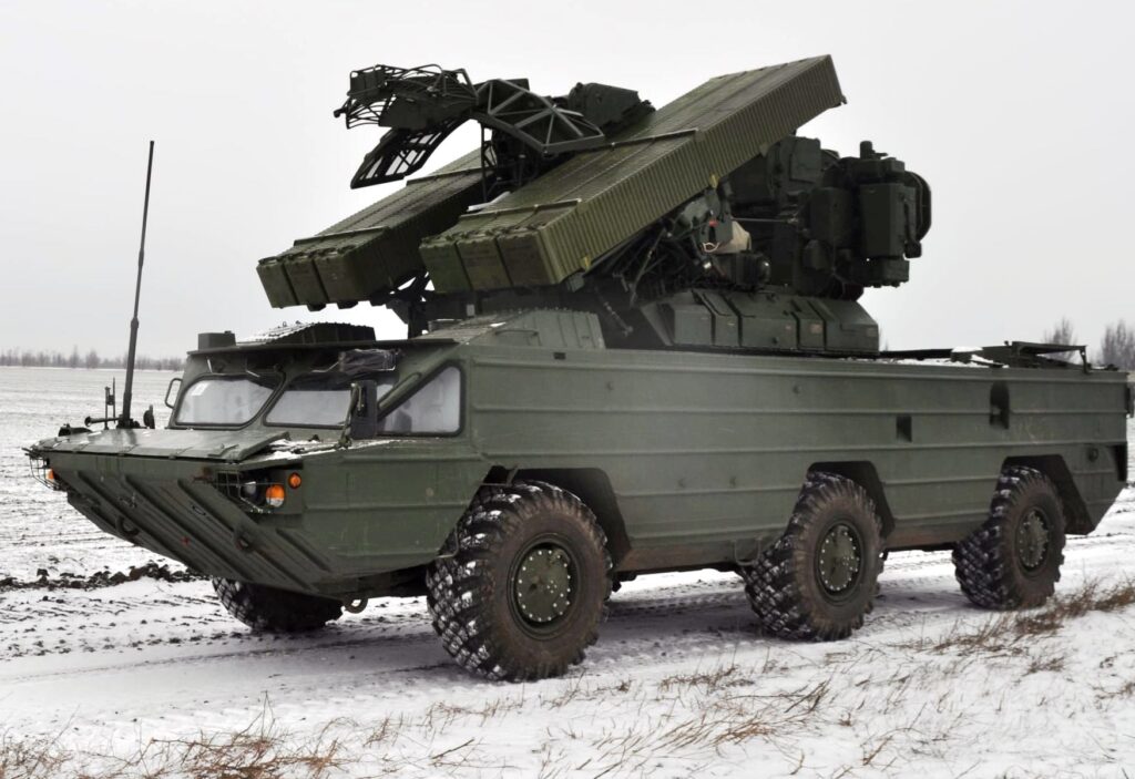 Украинские военные провели масштабные учения по уничтожению техники оккупантов