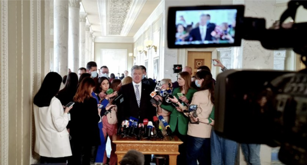 Порошенко рассказал, что нужно срочно сделать для укрепления обороноспособности Украины