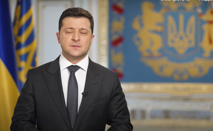Загрози немає, тікати нікуди: Зеленський не розуміє, чому світ занепокоєний скупченням військ РФ на кордонах України