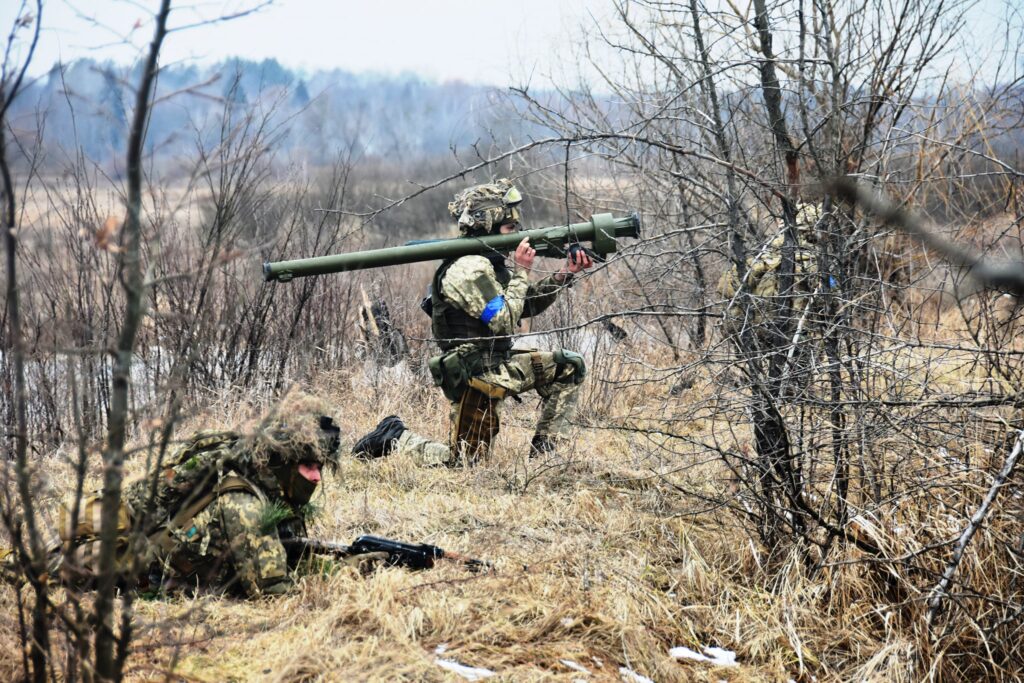 ЗСУ знищили три танки й броньовану машину на Луганщині