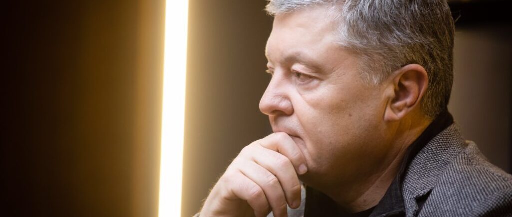 Порошенко про обстріл Одеського порту: ще Бісмарк попереджав – не вірте росії