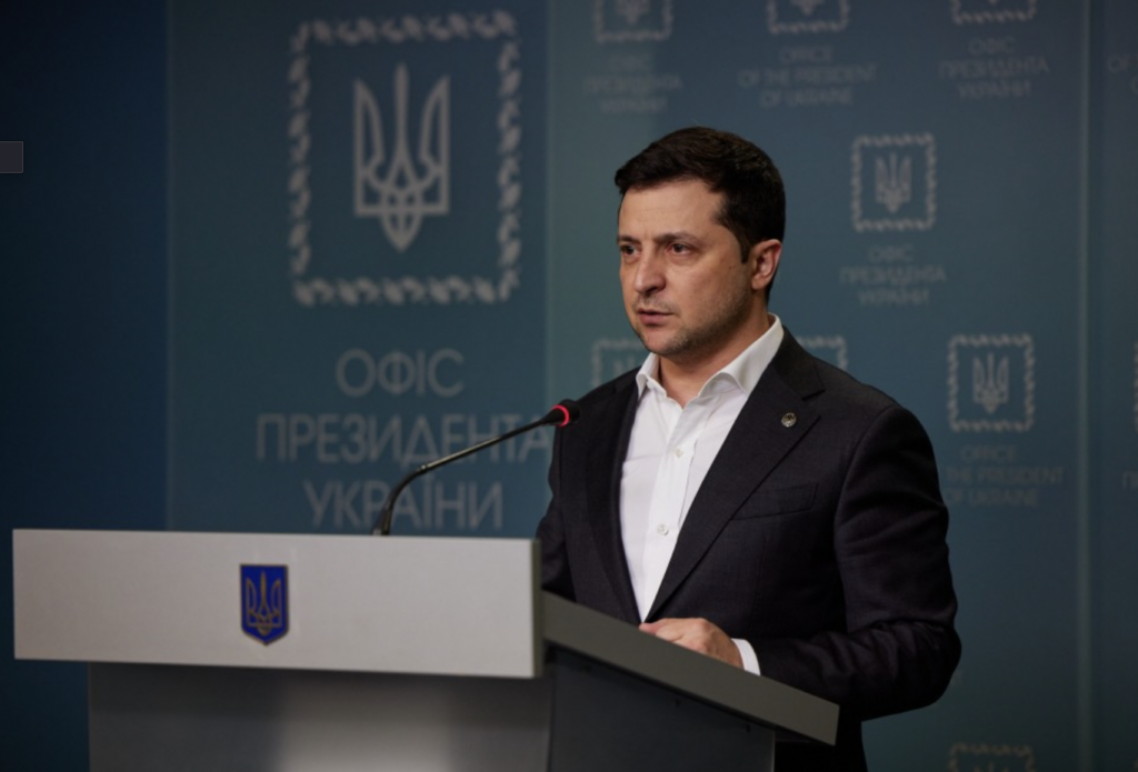 Російський десант у Гостомелі заблокували, віддано наказ на знищення – Зеленський