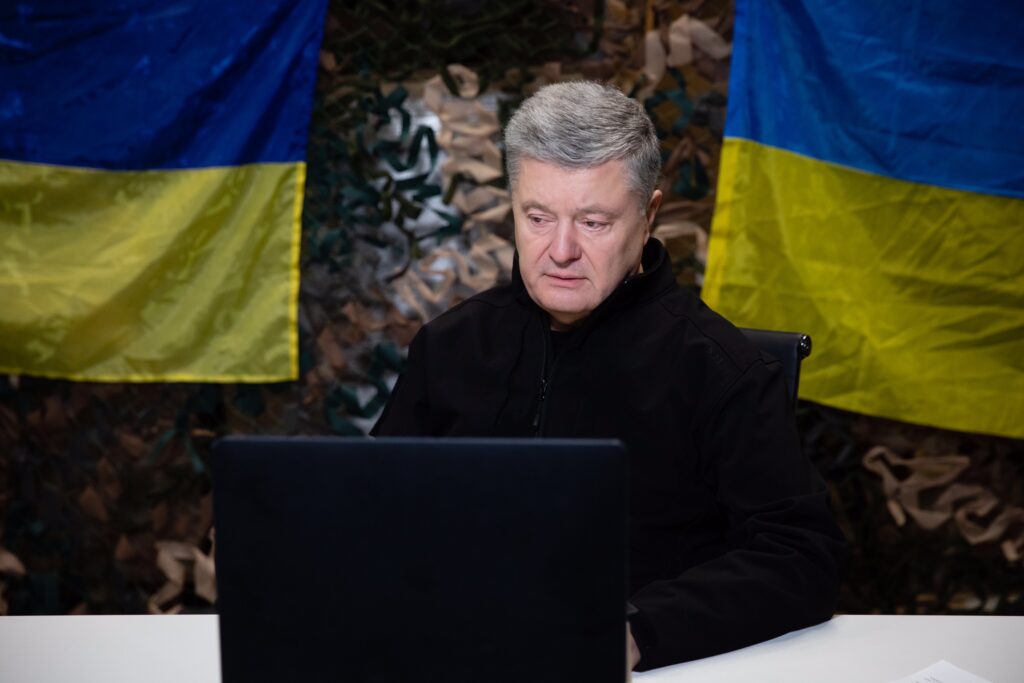 «Інакше Путін завтра буде у Дрездені»: Порошенко закликає Німеччину більше тиснути на росію