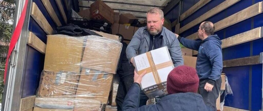 На Вінниччині волонтери організували масштабну допомогу для переселенців, воїнів і мешканців регіонів, де ведуться бойові дії
