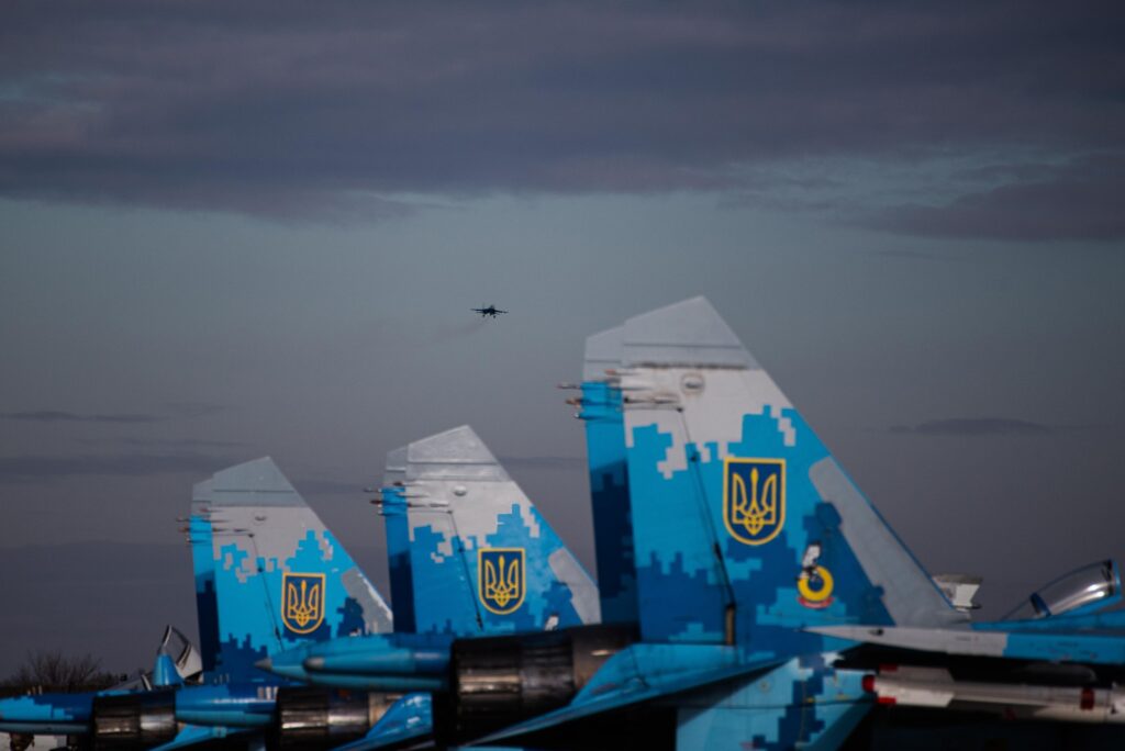 Первыми целями РФ стали аэродромы: в ВСУ рассказали, как Украине удалось сохранить авиацию