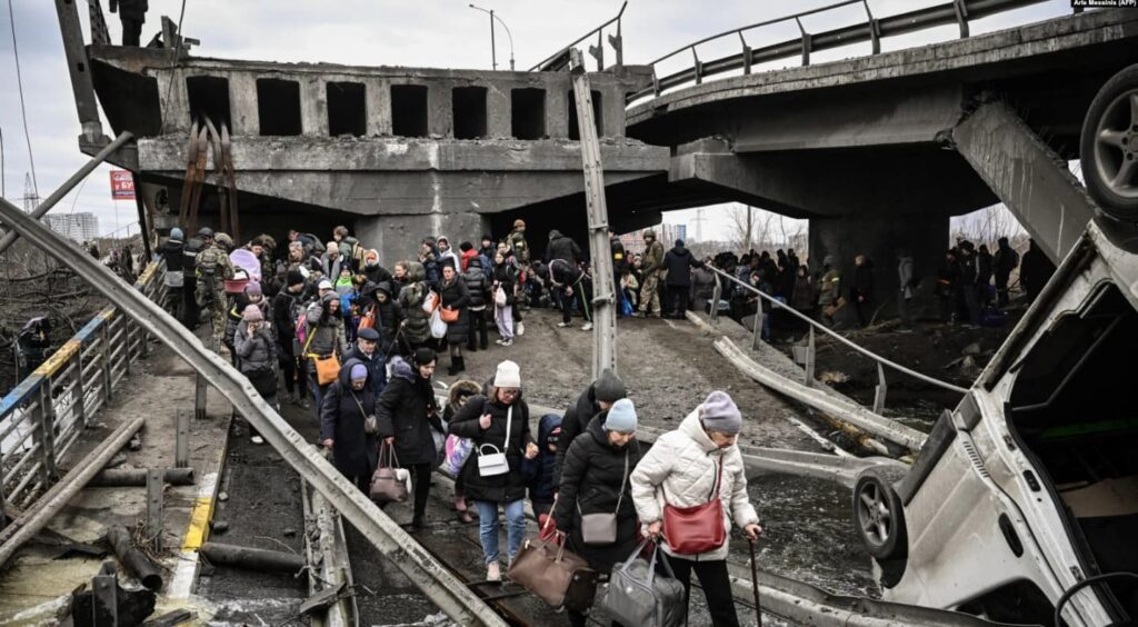 “Зелені коридори” від РФ мають на меті поповнення військ та створення з українців “живого щита” — ГУР