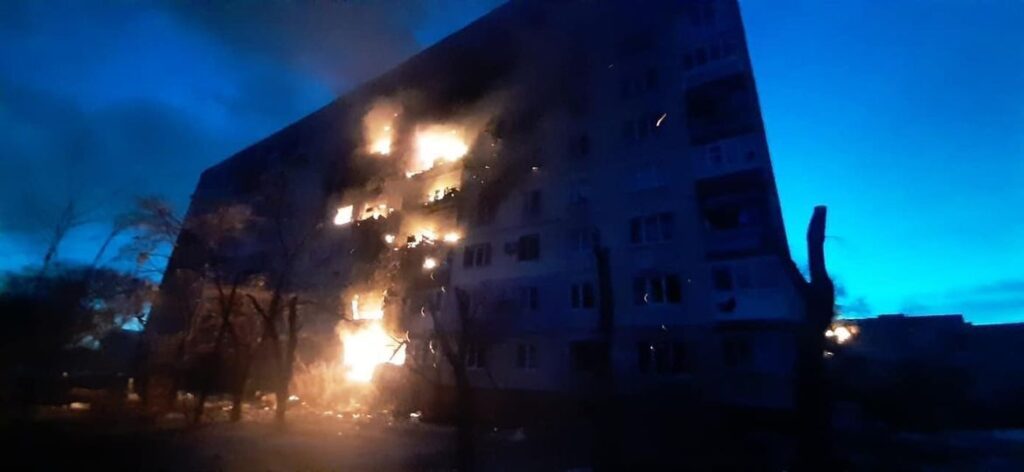 У Сєверодонецьку російські військові обстріляли притулок для матерів із дітьми