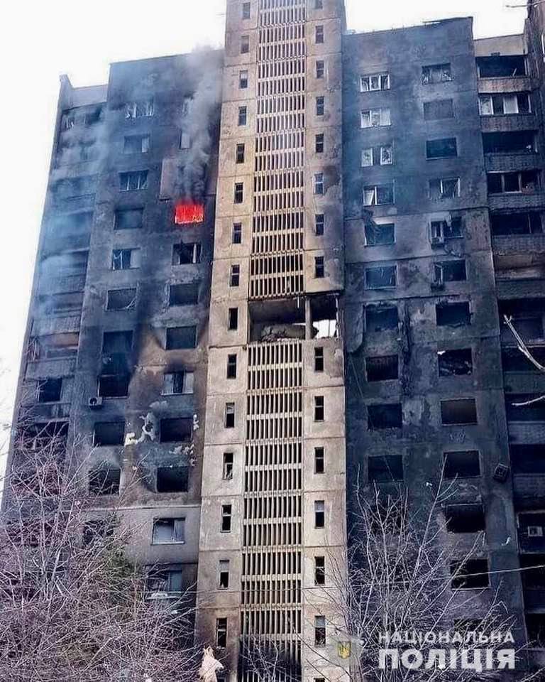 Росіяни обстріляли Індустріальний район Харкова: загинуло п’ятеро цивільних