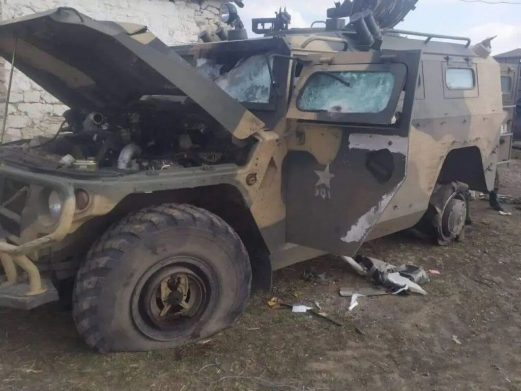 Під Сумами розбили колону ворожої техніки: фото