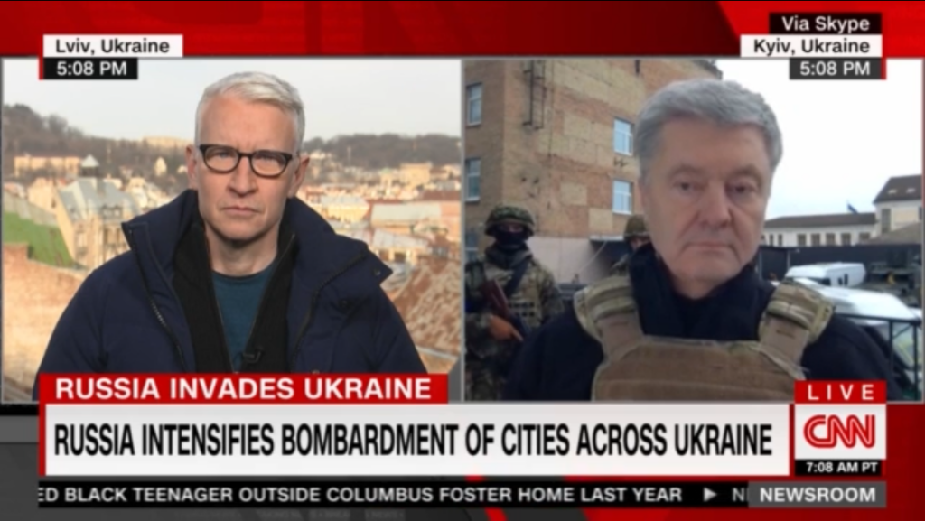 Порошенко в ефірі CNN: Україна потребує винищувачів, систем протиповітряної та протитанкової оборони