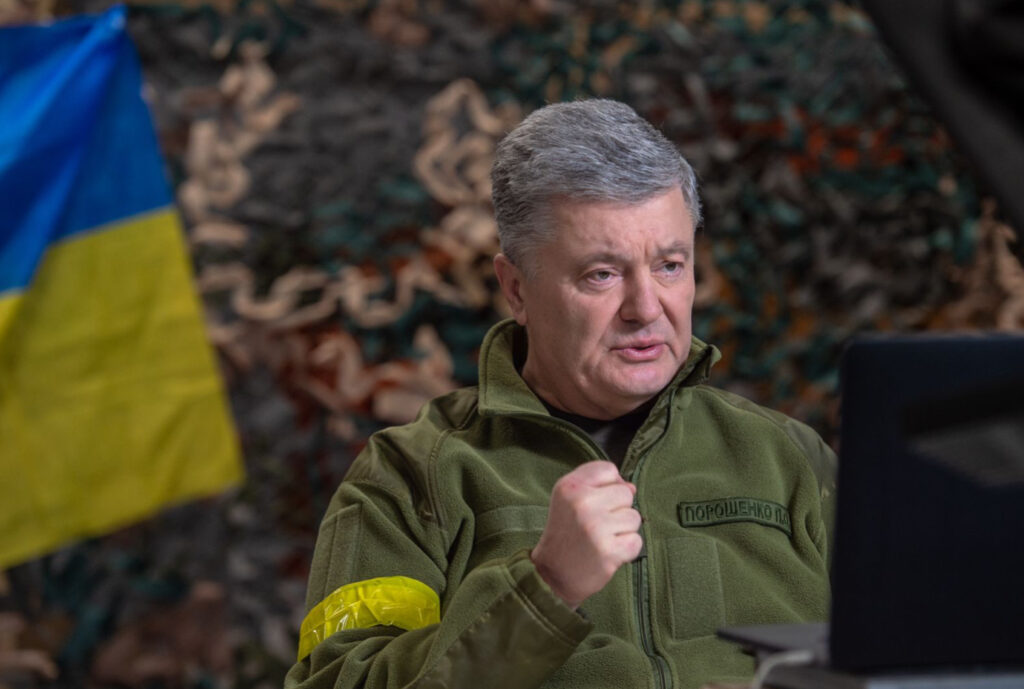 Петро Порошенко закликав РНБО ухвалити рішення про заявку України на вступ до НАТО