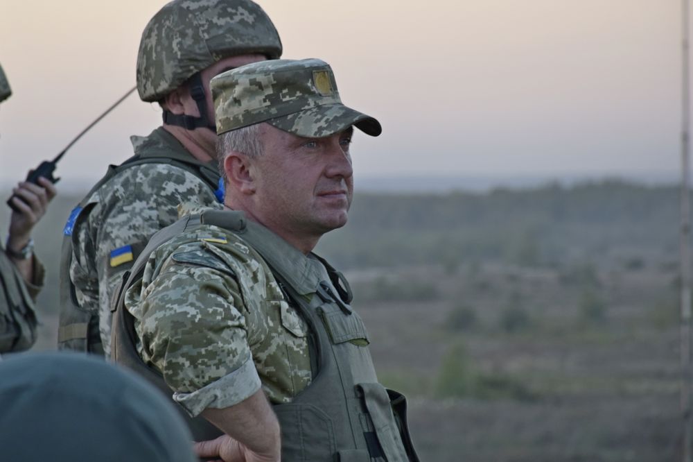 Павлюка звільнили з посади першого заступника міністра оборони