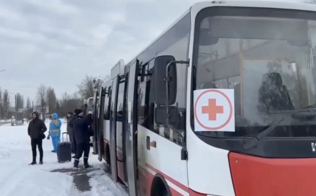 У Сумах почалась евакуація мирного населення