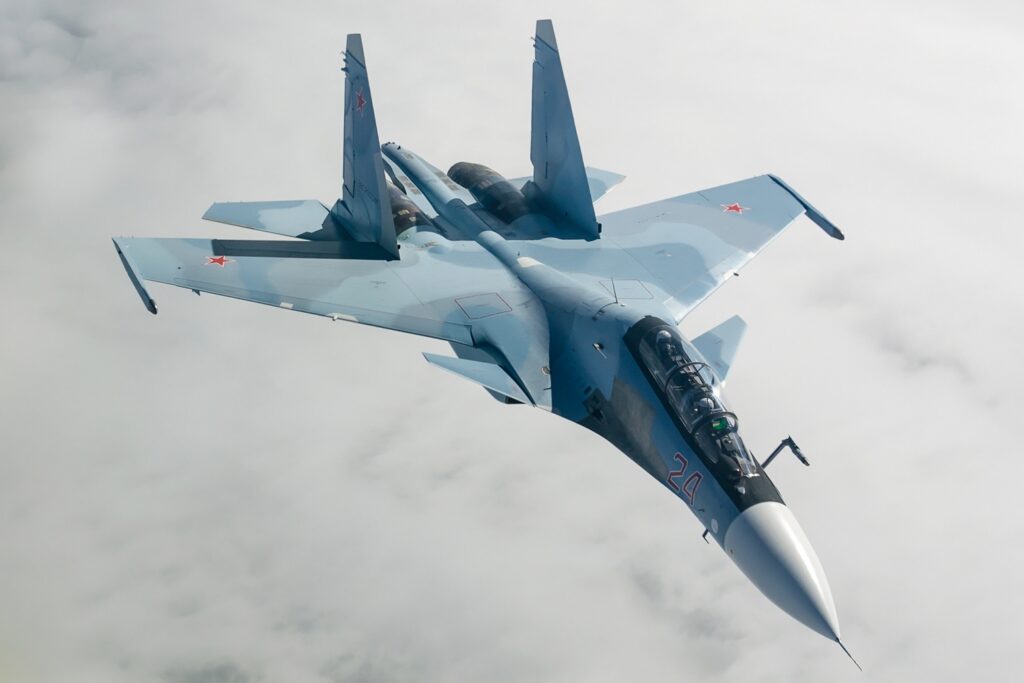 Возле Ирпеня сбили российский истребитель