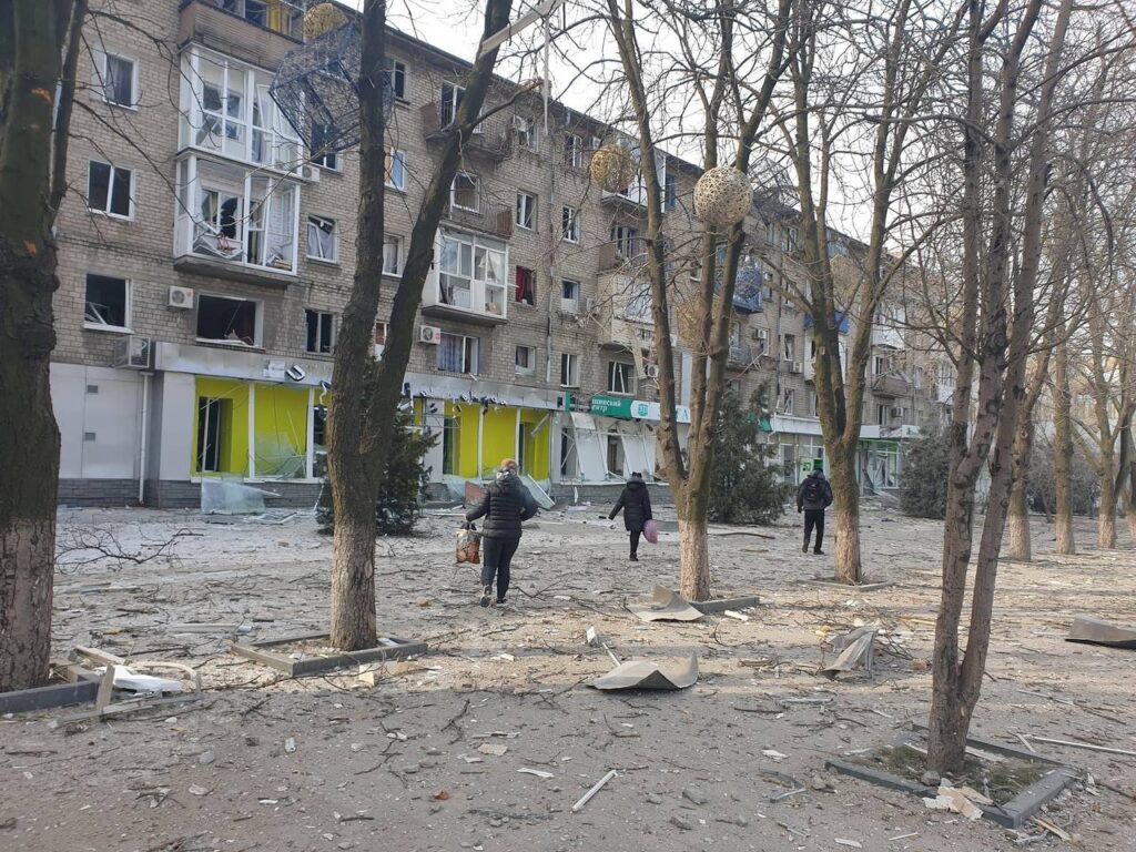 Впервые заработал гуманитарный коридор из Мариуполя: более 160 автомобилей проехали Бердянск