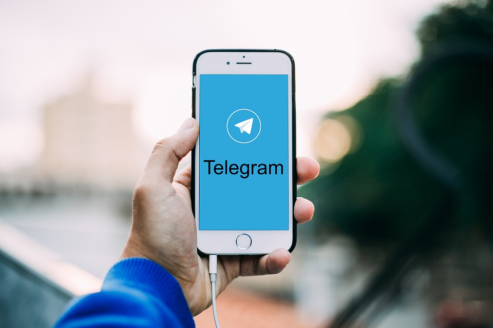 В Україні створили Telegram-бот для організації евакуації населення й отримання гумдопомоги