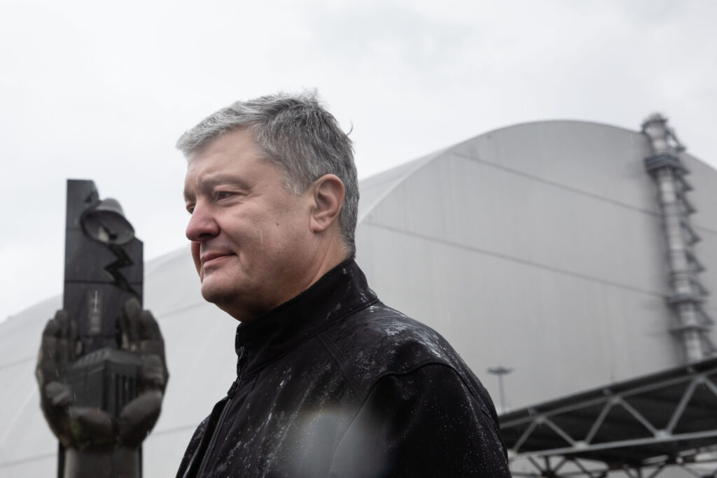 Порошенко в роковини Чорнобильської катастрофи: російські окупанти знову шантажують світ ядерною загрозою