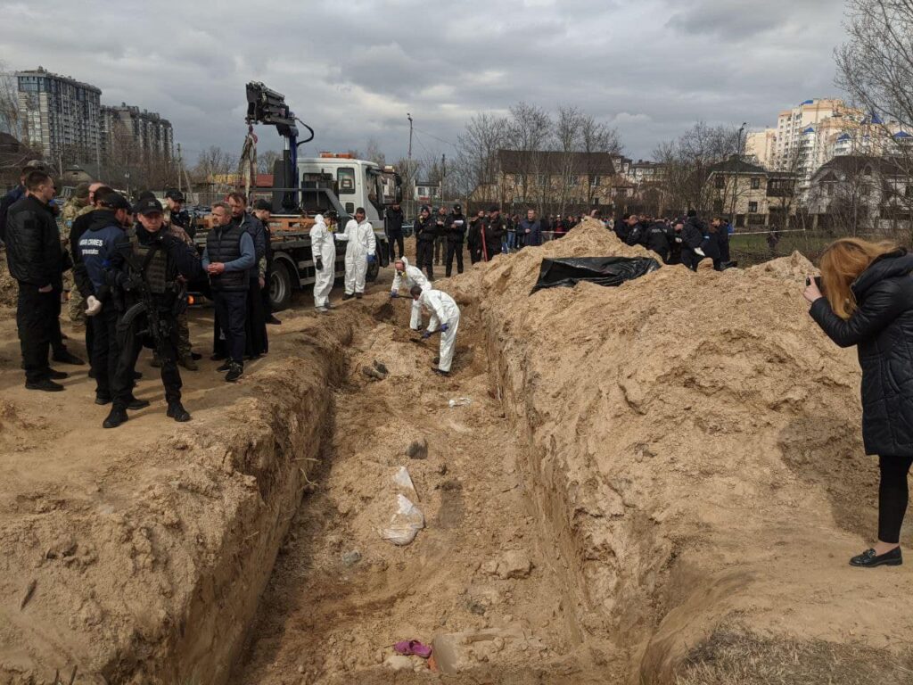 СБУ встановила особи майже 900 росіян, причетних до воєнних злочинів проти мирного населення на Київщині