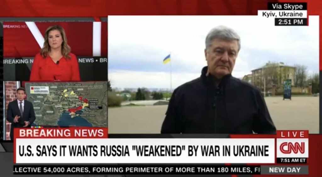 Порошенко на CNN: візит держсекретаря та міністра оборони США є сигналом, що Україна воює за Вільний світ і перемагає