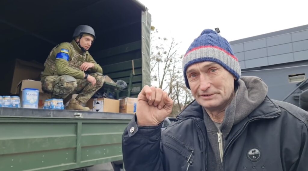 «Братья по Оружию» из терробороны Киева привезли в Бучу продукты, лекарства и детское питание — Александр Погребиський