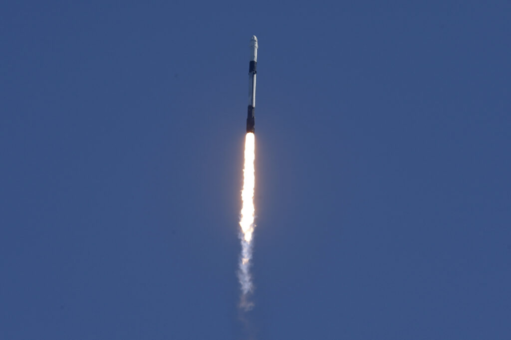 SpaceX відправила на орбіту 40 супутників OneWeb