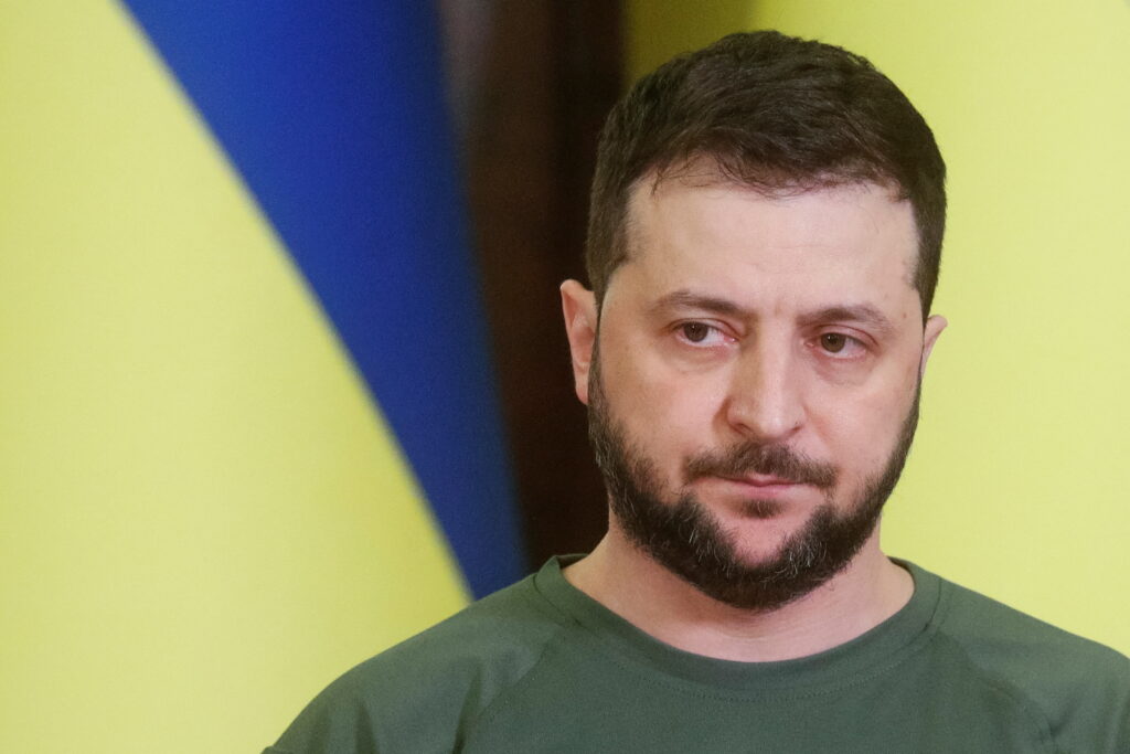 Зеленський пояснив, скільки техніки не вистачає Україні для переходу у контрнаступ