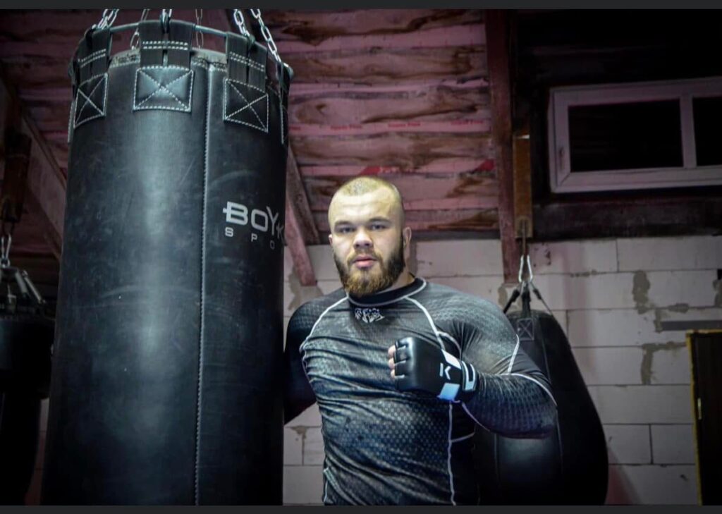 На “Азовсталі” загинув чемпіон Києва з боксу Артем Моша