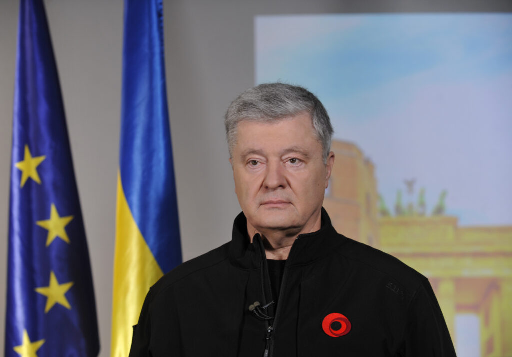 Порошенко: маємо об’єднати зусилля для депутінізації росії та членства України в ЄС і НАТО