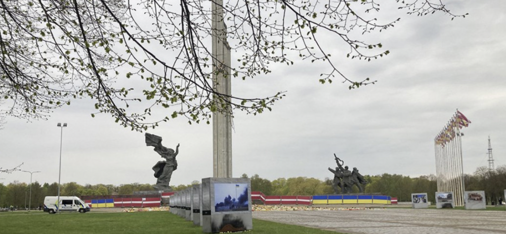 У Латвії дозволили знести радянський пам’ятник
