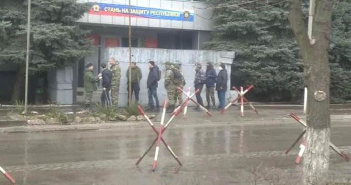 В окупованому Донецьку немає води: “мобілізували” сантехніків та електриків