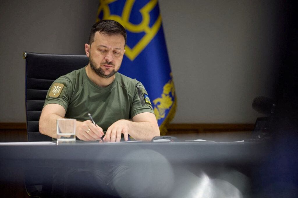 Зеленський відсторонив від посади генпрокурора Венедіктову й усунув від виконання обов’язків главу СБУ Баканова