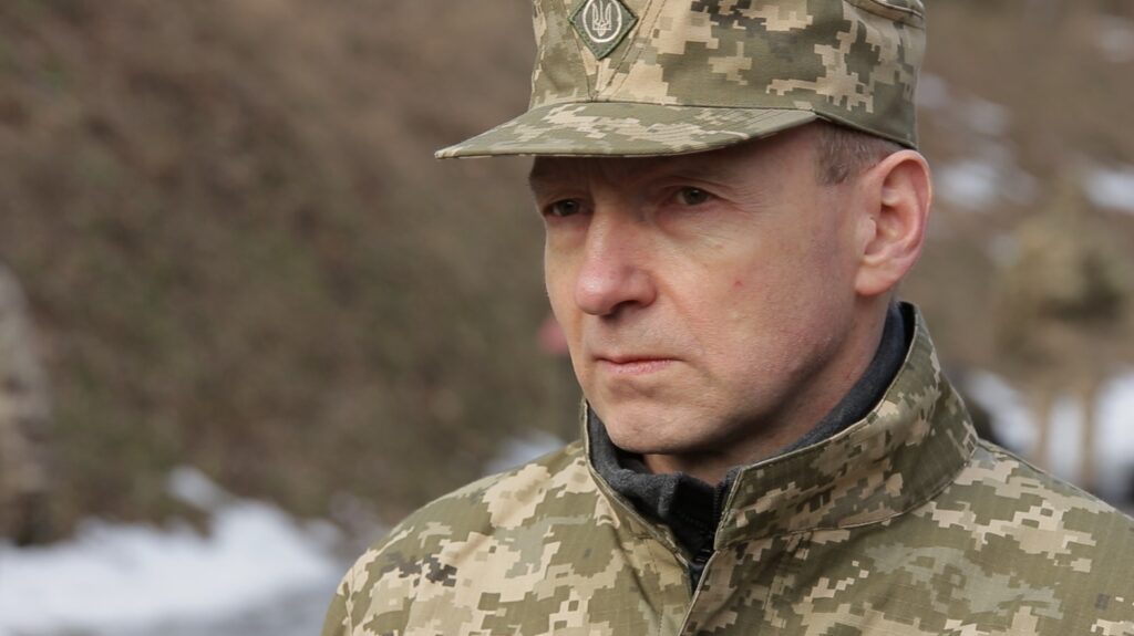 Атрошенко заявив про своє звільнення з посади міського голови Чернігова і вже отримав трудову: що кажуть юристи
