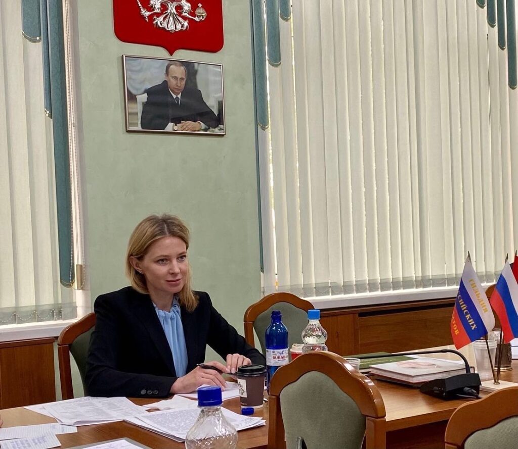 Поматросил и бросил: Путин уволил Поклонскую