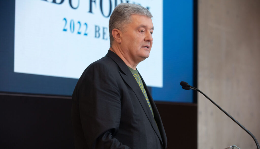 Порошенко виступив із потужною промовою наФорумі IDU у Берліні і закликав світ об’єднатися, щоб зупинити путіна