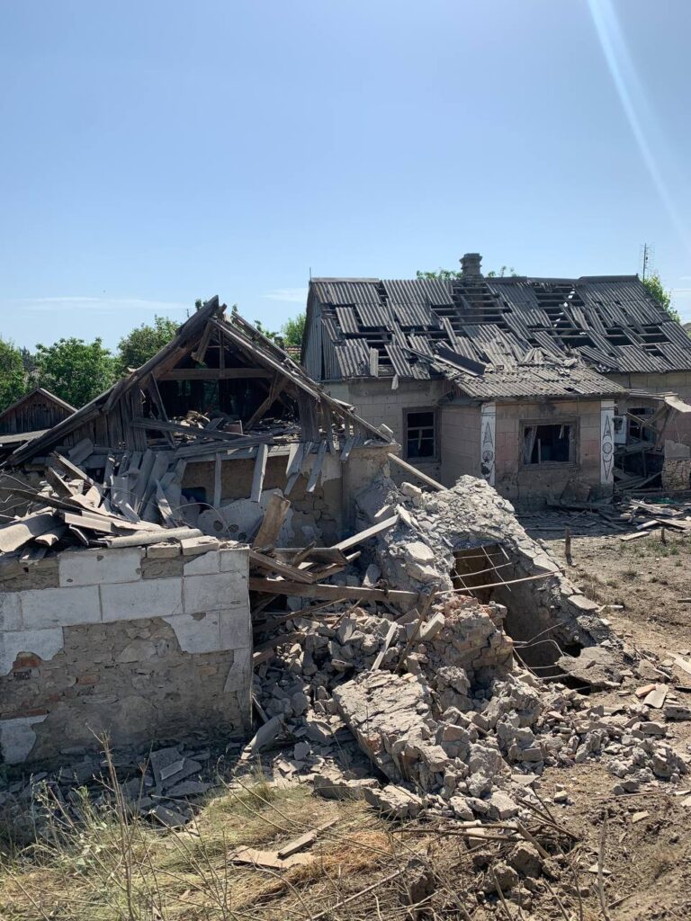 Росіяни знищили сторічну школу в Комишувасі на Запоріжжі