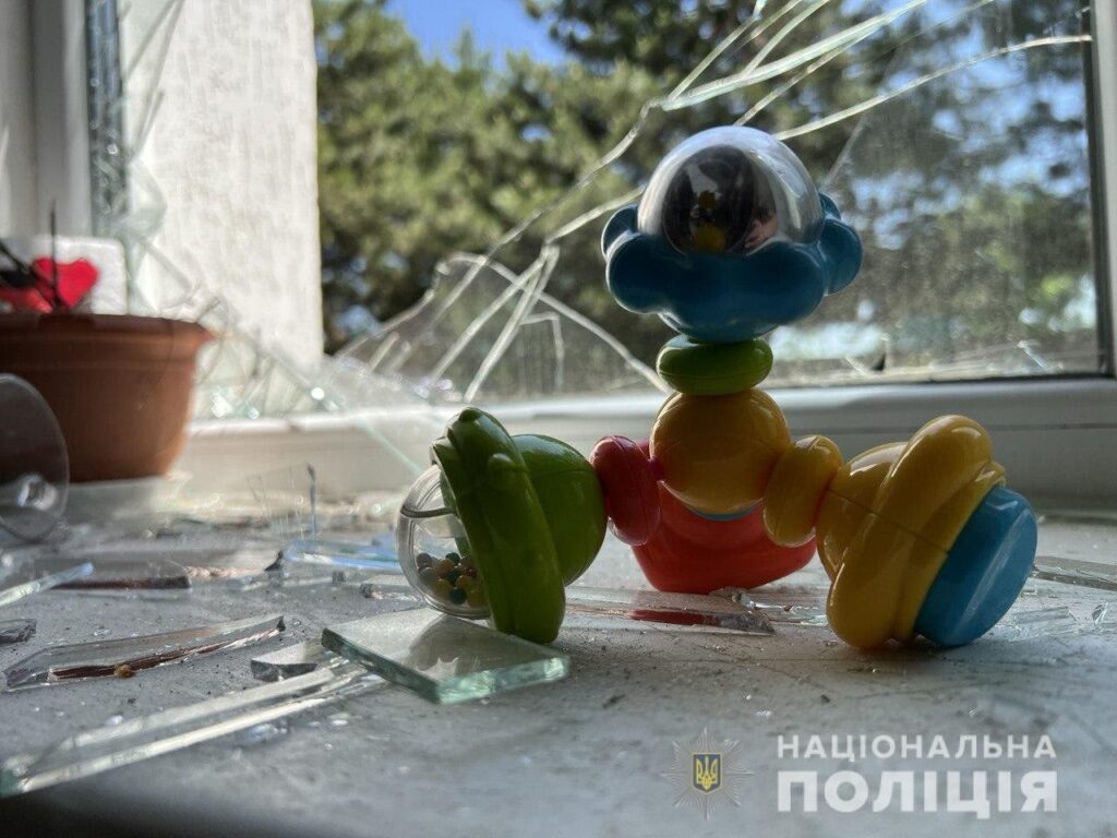 Росіяни обстріляли 11 населених пунктів на Донеччині: є поранені й руйнування