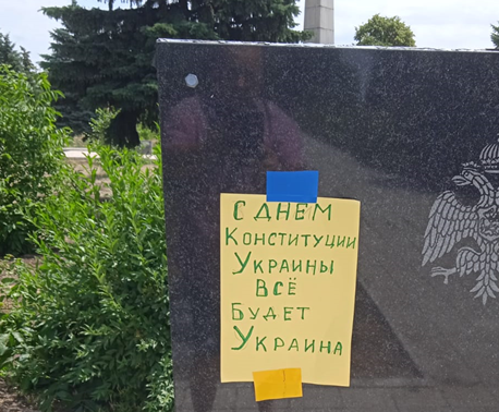 “Привіт” окупантам та колаборантам: партизани провели “спецоперацію” в Білорусі та окупованому Криму